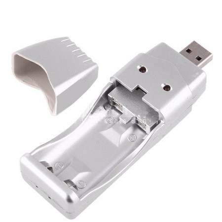 USB Battery Charger For Ni-MH AA AAA Rechargeable Batteries